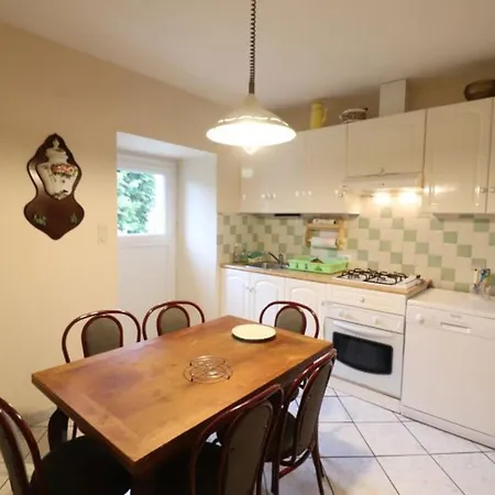 Feriehus Maison De Charme Proche Super-lioran Avec Jardin, Terrasse Et Parking Privatif - Fr-1-742-39 *